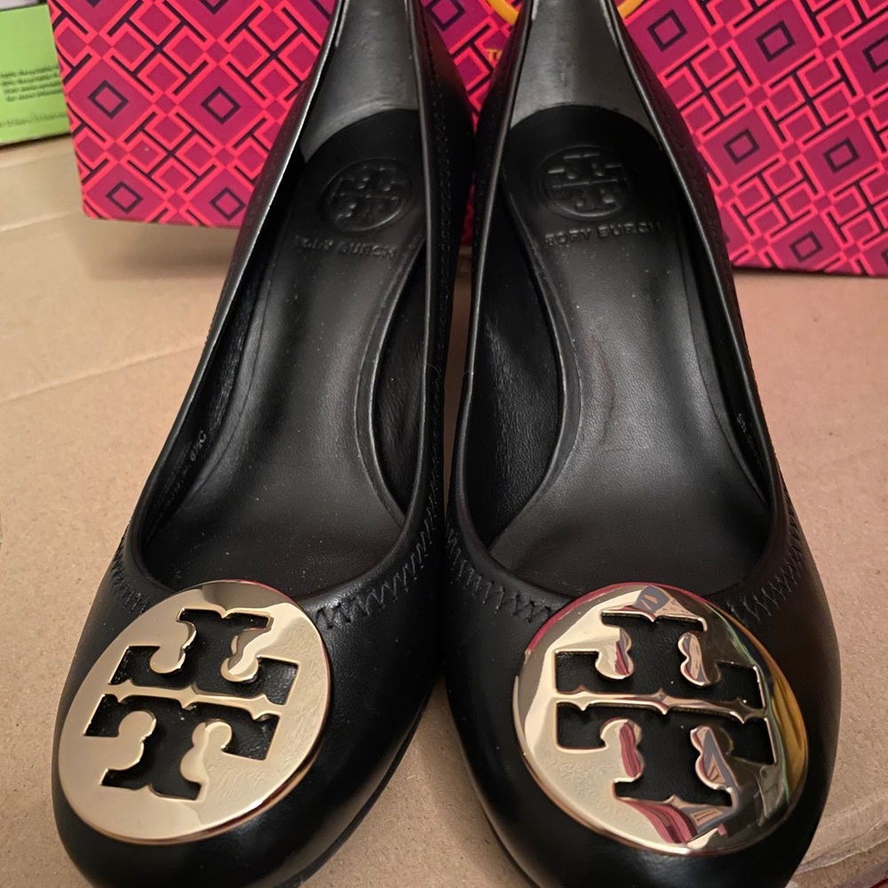 Tory burch